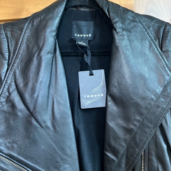 REVOLVE x Trouvé 100% Leather Jacket - Picture 7 of 11
